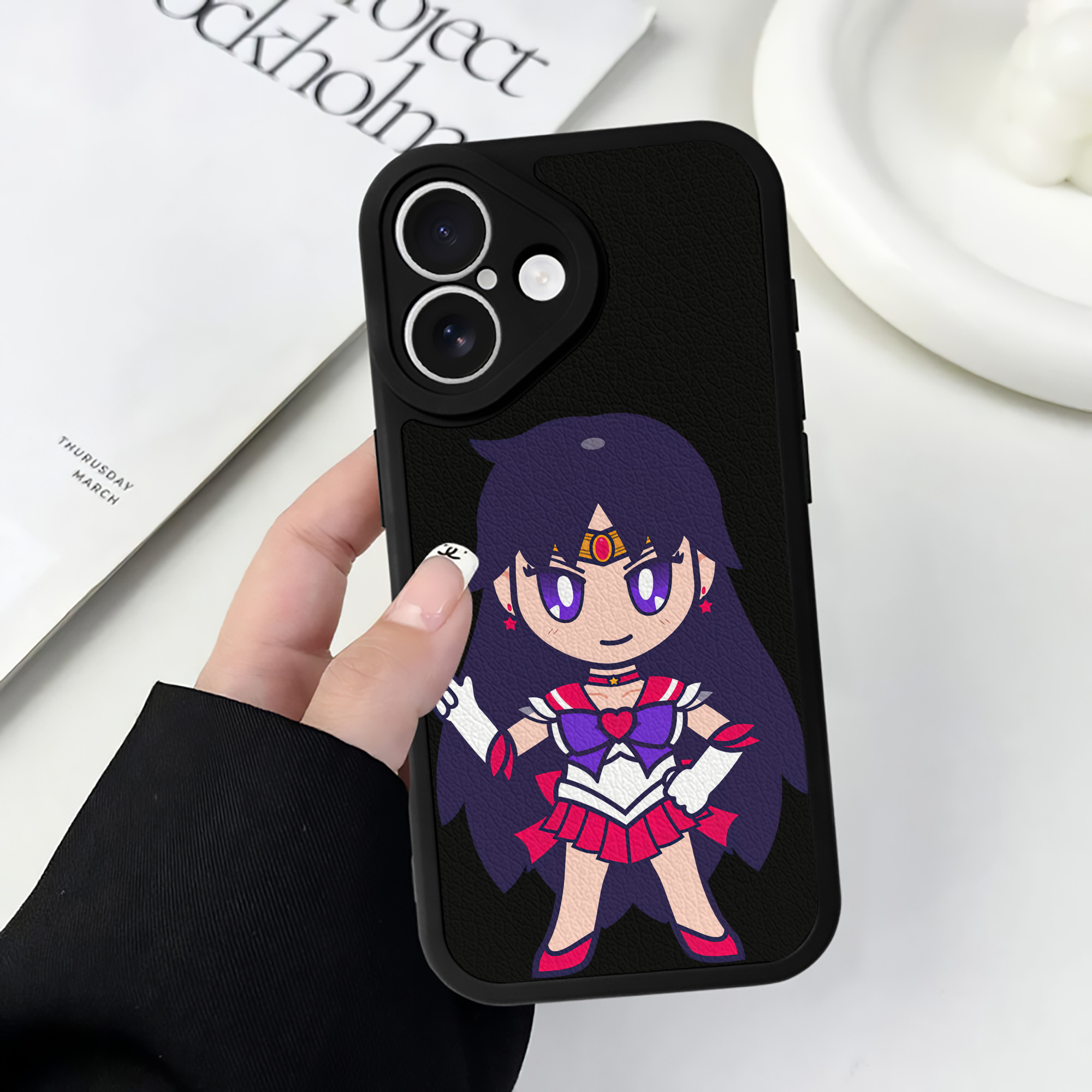 （画像用） 美少女戦士セーラームーン 火野レイ ひの レイ Sailor Moon Hino Rei （セーラーマーズ,Sailor Mars） 【iPhone 16シリーズ対応】シリコンスマホケース（レザー調） 材質：シリコン